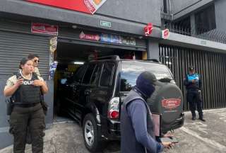 Clausuran garaje convertido en bar clandestino