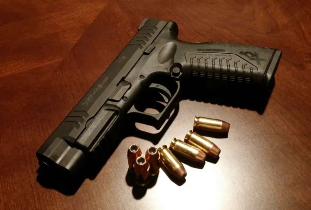 El presidente Daniel Noboa emitió el Decreto Ejecutivo para reducir el ICE al 30% en importación de armas de fuego, deportivas y municiones. 