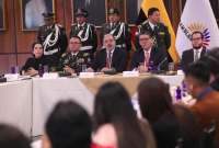El presidente de la Asamblea, Henry Kronfle, mantuvo un conversatorio con medios de comunicaci&oacute;n. 