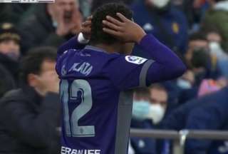 Gonzalo Plata fue expulsado en el Valladolid ante Zaragoza