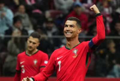 &iquest;Buscas trabajo? CR7 busca empleados para sus hoteles.