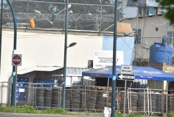  El Servicio Nacional de Atenci&oacute;n Integral a Personas Privadas de la Libertad (SNAI) confirm&oacute; la muerte de tres reclusos en el Centro de Privaci&oacute;n de Libertad El Oro N.&ordm; 1 en Machala. 