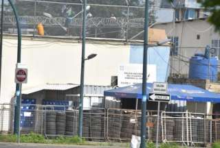 SNAI activa protocolos de investigaci&oacute;n tras muerte de tres presos en la c&aacute;rcel de Machala
