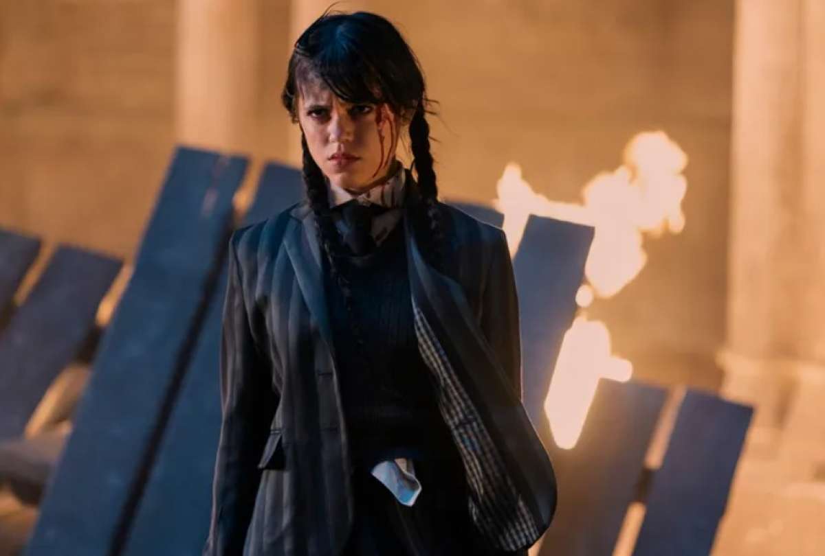 Jenna Ortega, protagonista de la serie de Netflix, Wednesday, envuelta en una pol&eacute;mica. 