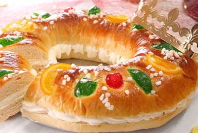 Comer la rosca de Reyes el 6 de enero de cada a&ntilde;o es una de las costumbres gastron&oacute;micas m&aacute;s arraigadas en Espa&ntilde;a.