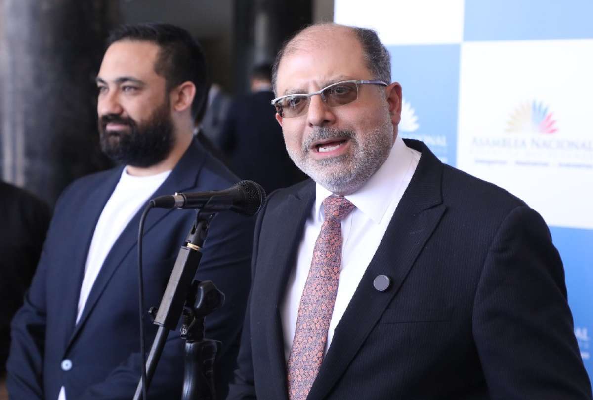 Henry Kronfle defendió su iniciativa de declarar al 29 de agosto como el Día Nacional del Gamer. 