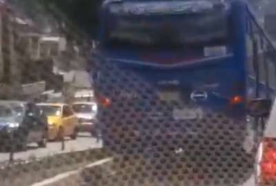 El conductor de una unidad de la Cooperativa Trans Alfa fue multado por invadir la ciclov&iacute;a.