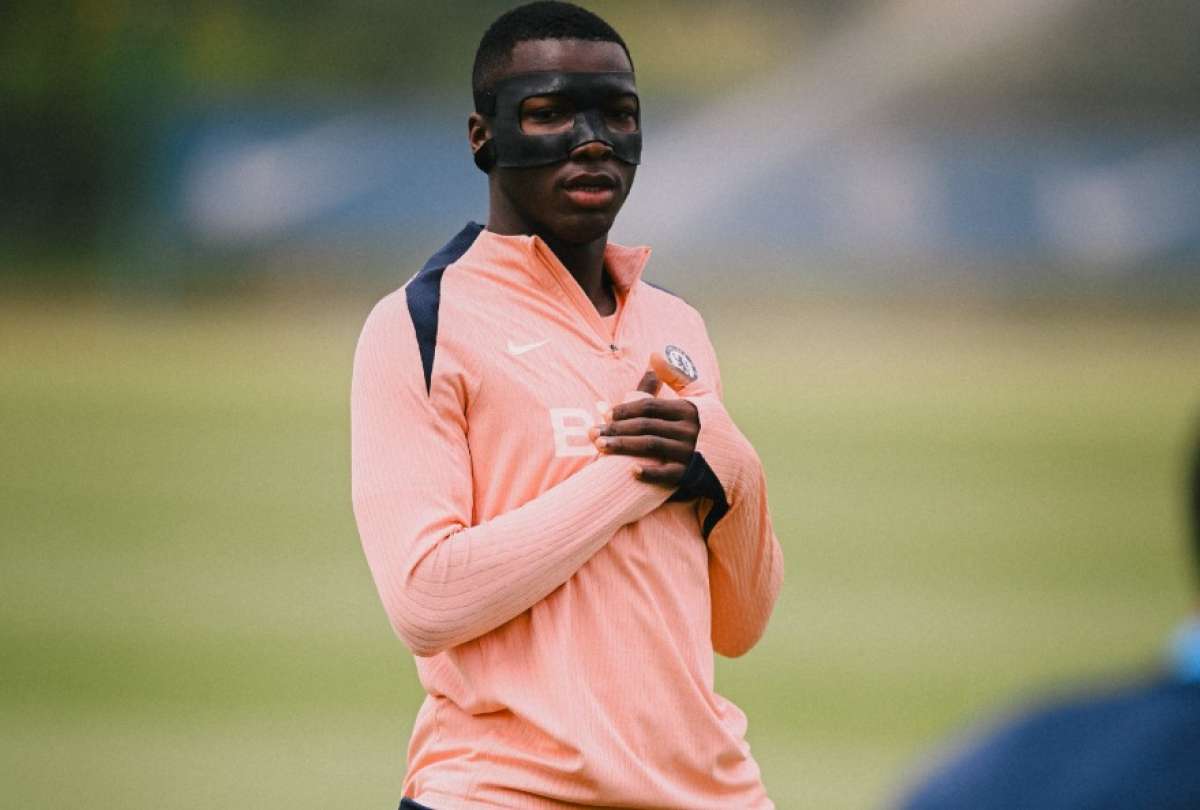 Moisés Caicedo sorprendió con su respuesta en una salida en vivo