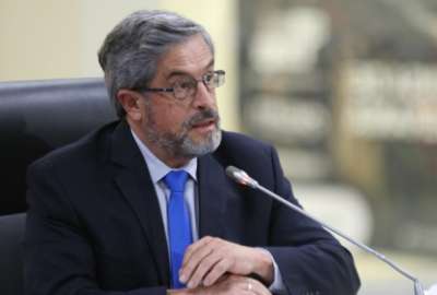 Ministro de Salud sostiene que se abastecer&aacute; de medicamentos hasta marzo 2023