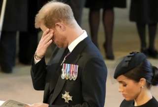 Harry podr&aacute; volver a vestirse con honores militares en el funeral de Isabel II