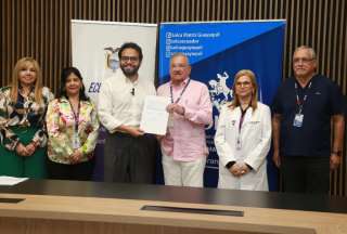Ministerio de Salud P&uacute;blica y SOLCA firmaron acuerdo de pago para garantizar atenci&oacute;n a pacientes con c&aacute;ncer