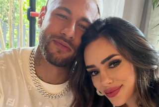 Neymar pide perd&oacute;n tras la pol&eacute;mica generada por un supuesto caso de infidelidad
