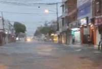 Intensas lluvias y tormentas eléctricas afectan Manabí y el occidente de Guayas
