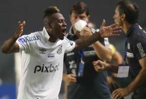 Jhojan Julio volver&aacute; a Liga de Quito tras su paso por el Santos de Brasil