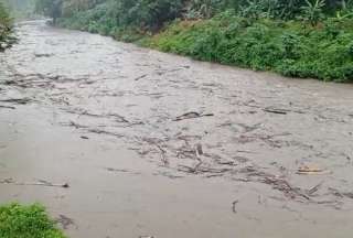 Las lluvias provocaron inundaciones en Muisne, Esmeraldas