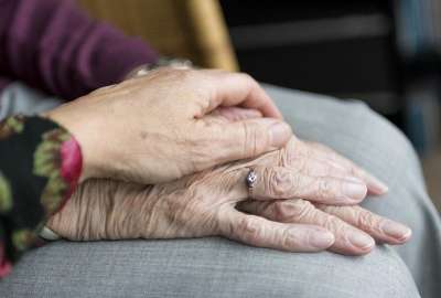 Mujer italiana de 100 a&ntilde;os de edad renov&oacute; su licencia de conducir