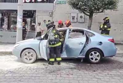 El pasado 10 de enero, un veh&iacute;culo fue incendiado en el sector de Monteserr&iacute;n, en Quito.