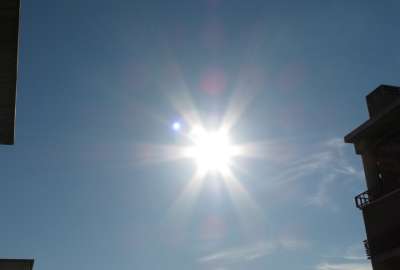 El INAMHI advierte sobre &iacute;ndices UV extremadamente altos en varias provincias de la Sierra norte del pa&iacute;s.