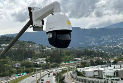 Siete nuevas c&aacute;maras se instalan en la Ruta Viva, en Quito