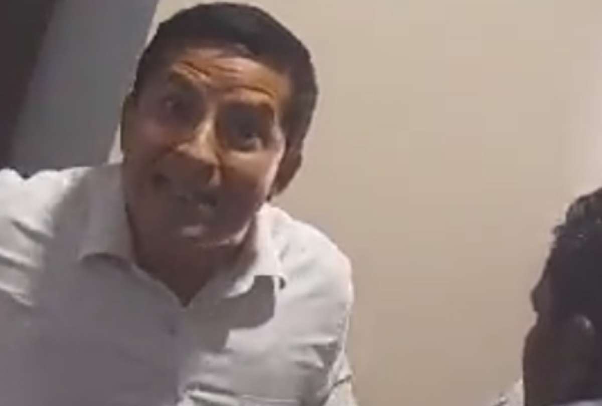 El concejal de Salinas, C&eacute;sar Pinoargote, amenaz&oacute; a varias personas. 