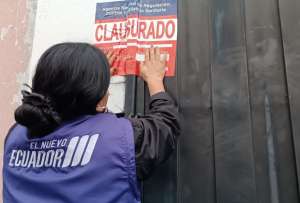 La Agencia Nacional de Regulaci&oacute;n, Control y Vigilancia Sanitaria clausur&oacute; una planta procesadora de snacks por insalubridad.