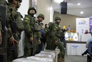 El Consejo Nacional Electoral (CNE) inauguró el voto en casa en Ecuador.