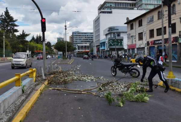 Plataforma a tiempo real para conocer el estado de las v&iacute;as en Quito