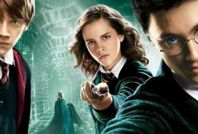 Sobre la adaptaci&oacute;n de los libros a un nuevo formato, el portal Bloomberg detall&oacute; que la historia se contar&aacute; como una serie de siete temporadas