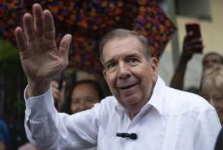 Edmundo Gonz&aacute;lez llega a Espa&ntilde;a tras recibir asilo pol&iacute;tico