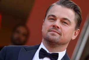 Leonardo DiCaprio pas&oacute; un momento inc&oacute;modo con la Guardia Civil en Ibiza. 