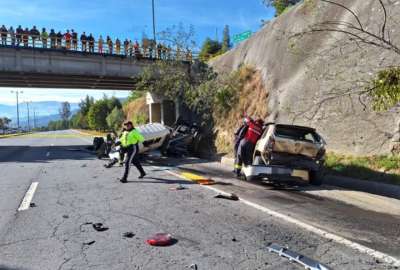 Tras colisi&oacute;n en la Ruta Viva, habilitan carril izquierdo en sentido Quito-Valle