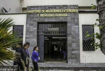 La Canciller&iacute;a de Ecuador se pronunci&oacute; ante "desafortunadas" declaraciones del presidente de M&eacute;xico,  Andr&eacute;s Manuel L&oacute;pez Obrador.  Se declar&oacute; persona no grata a la Embajadora de M&eacute;xico. 