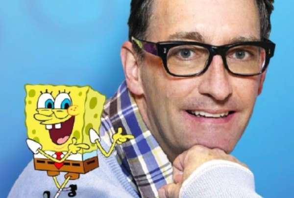 El actor Tom Kenny, quien le da voz a Bob en su versi&oacute;n original, dijo que el personaje es autista. 