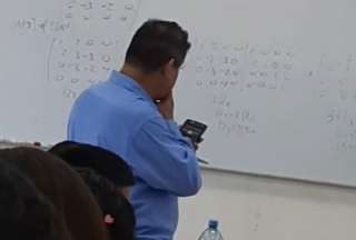 Profesor fue incapaz de resolver un problema que puso a sus estudiantes