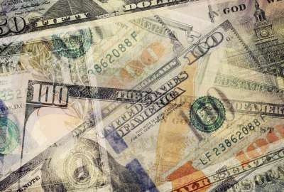 Migrantes en Estados Unidos podrían pagar un nuevo impuesto por enviar dinero a sus países, según una propuesta republicana.