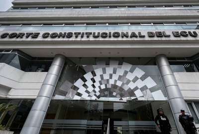 Conozca los par&aacute;metros que se eval&uacute;an para la verificaci&oacute;n de las preguntas de la consulta del Gobierno en la Corte Constitucional. 