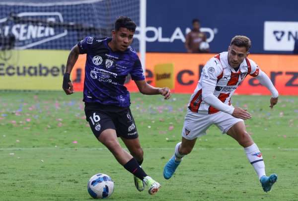 Kendry P&aacute;ez est&aacute; en el once ideal de LigaPro