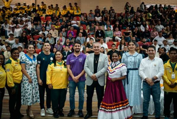 Macas vibra con la inauguraci&oacute;n de los Juegos Ancestrales y Populares 2025