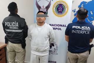 Deportado desde EE. UU. presunto integrante de &ldquo;Los Lobos&rdquo; con notificaci&oacute;n roja de Interpol