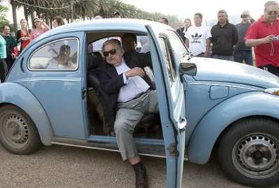 Mujica conducía personalmente su auto desde su granja en la zona rural de Rincón del Cerro hasta su despacho en Montevideo.