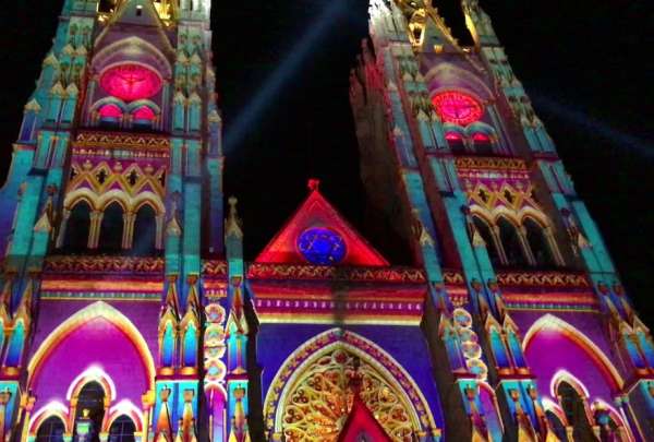 El Festival de Mapping "Quito Luz de Am&eacute;rica" contar&aacute; con plan operativo de tr&aacute;nsito.