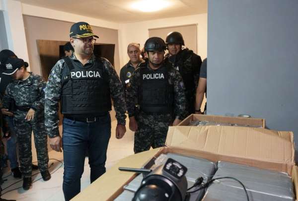 Operativo m&uacute;ltiple en varios puntos la provincia del Guayas permiti&oacute; decomiso de armas y droga.