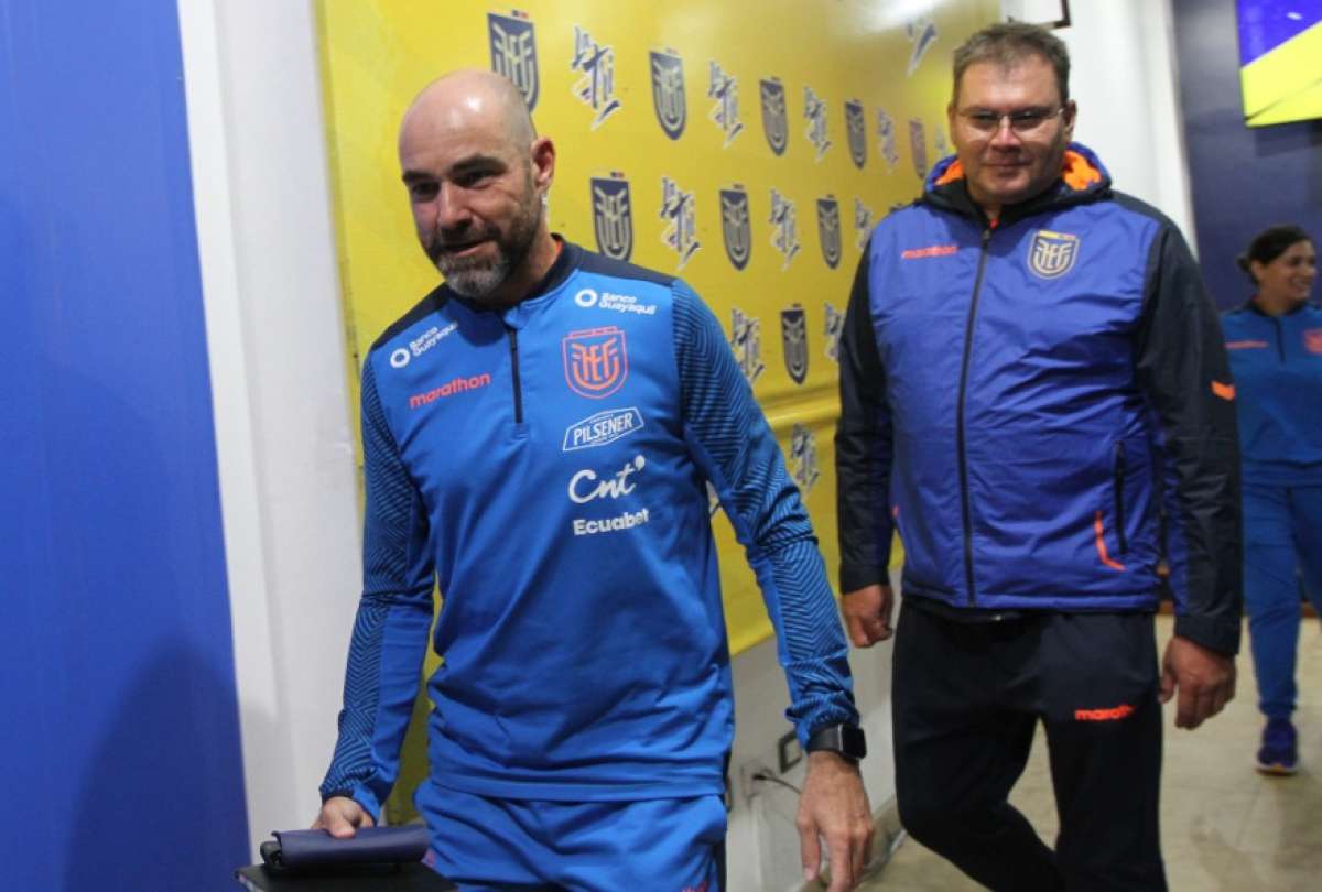 Félix Sánchez Bas tiene mejores números que Gustavo Alfaro