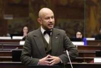 El asambleísta Andrés Castillo plantea juzgar a adolescentes como adultos en delitos gravedad.