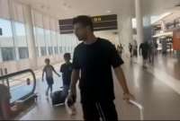 Gerard Piqu&eacute; perdi&oacute; la paciencia ante la persecuci&oacute;n de un &amp;#039;paparazzi&amp;#039;