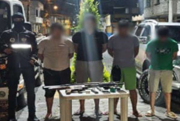 La Polic&iacute;a decomis&oacute; armas, veh&iacute;culos y sustancias il&iacute;citas en un macro operativo.