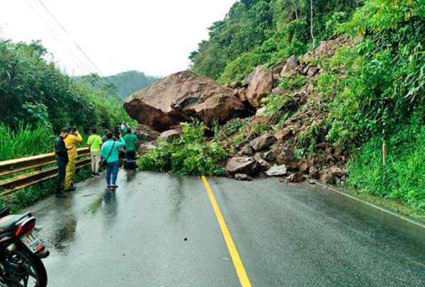 Tras m&aacute;s de una semana de cierre, se confirma la fecha para habilitar el paso en la v&iacute;a Al&oacute;ag &ndash; Santo Domingo.