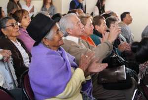 Se considera adulto mayor a una persona que tenga m&aacute;s de 65 a&ntilde;os. 