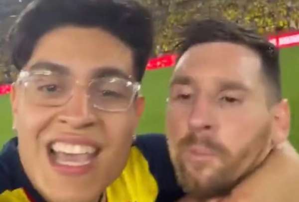 Espont&aacute;neo registr&oacute; en video c&oacute;mo obtuvo la foto con Lionel Messi