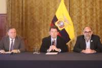 Autoridades confirman que el exfuncionario Hern&aacute;n Luque sali&oacute; del pa&iacute;s